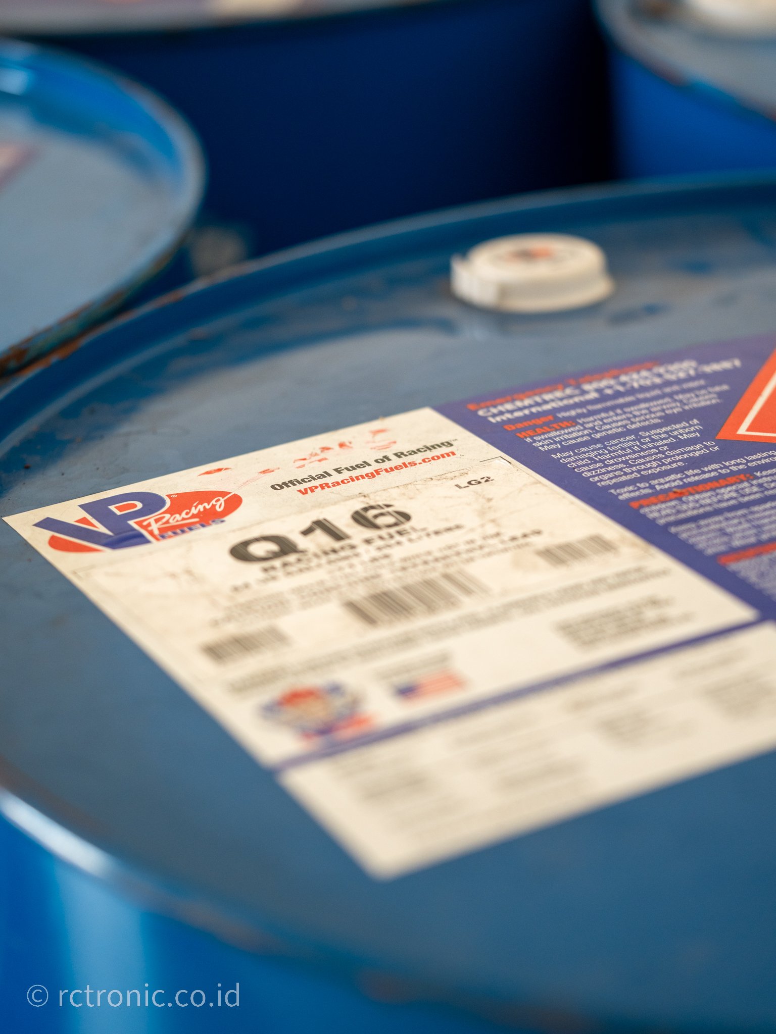 vp racing q16 drum 204 liter vp racing q16 drum 204 liter